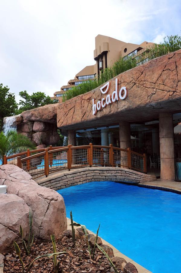 Bush Bungalows At Sun City Resort Ράστενμπεργκ Εξωτερικό φωτογραφία