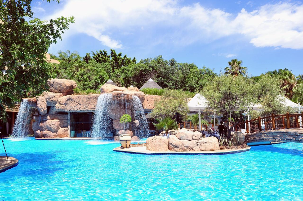 Bush Bungalows At Sun City Resort Ράστενμπεργκ Εξωτερικό φωτογραφία