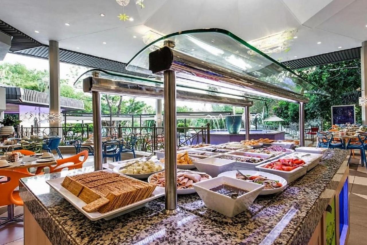 Bush Bungalows At Sun City Resort Ράστενμπεργκ Εξωτερικό φωτογραφία